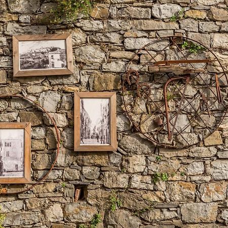 La Luna Nel Castello ヴェッツァーノ・リーグレ エクステリア 写真